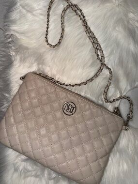 Badgley Mischka Quilted Crossbody in Light Beige with Silver Chain